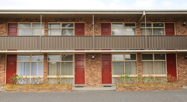 Peninsula Motor Inn, Rezerwuj Hotel Tyabb Mornington Peninsula