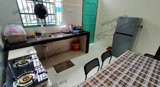 Люкс anjung ara suites and roomstays