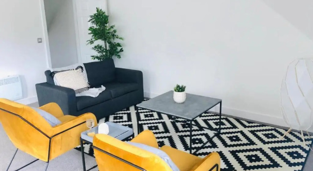 Shield Penthouse Loft - 2 Bedroom Luxe Large Apartment, Забронировать Апартаменты/квартира Отели Шефилд с парковкой, рядом с Парк Хилсборо, Парковка