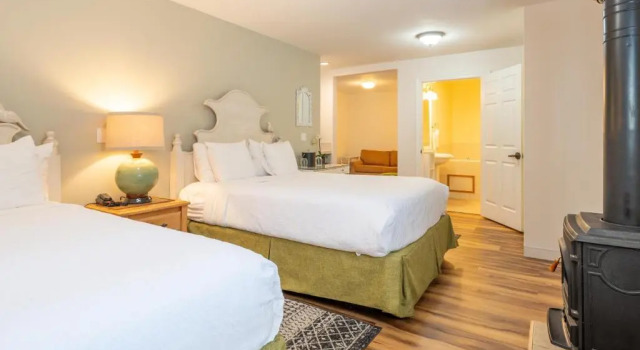 Четырёхместный номер Standard The Inn on Pine