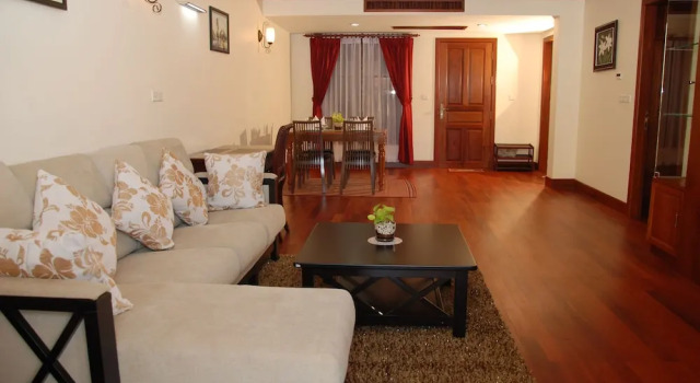 Люкс c 1 комнатой с балконом Steung Siemreap Residences & Apartment