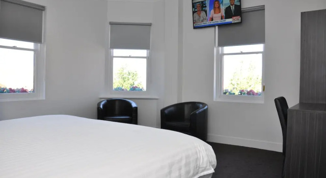 Queens Head Hotel, Book Hotel North Hobart Tasmanien