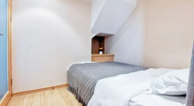 Люкс с 2 комнатами Hangzhou Qiyue Hotel