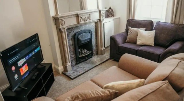 Elegant 3-bedroom Home 3BD Quiet Whitehaven, Varaa Hotelli Whitehaven 