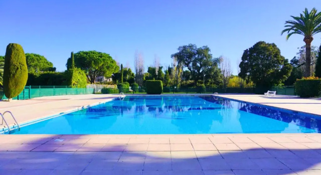 Апартаменты Résidence Islette du Riou avec piscine By Palmazur