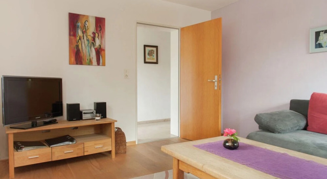 Beautiful Apartment With Private Terrace and a Separate Entrance, Забронировать Апартаменты/квартира Асбах-Бойменхайм Романтическая дорога