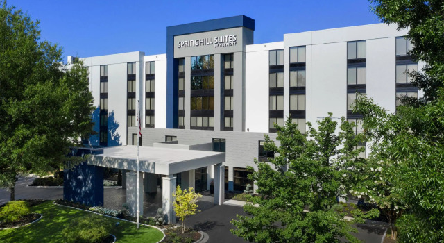 SpringHill Suites by Marriott Atlanta Perimeter Center, 预订 酒店 亚特兰大 佐治亚州