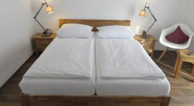Hotel Garni Schlossblick, Varaa Hotelli Hotellit Baijeri pysäköinnillä, Pysäköinti