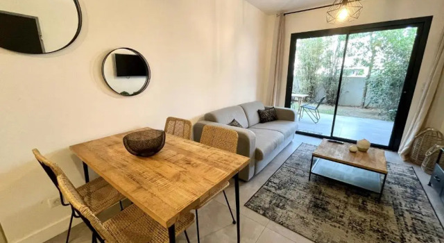 Appartement 1 chambre Monte Stella, Varaa Huoneisto Monticello 