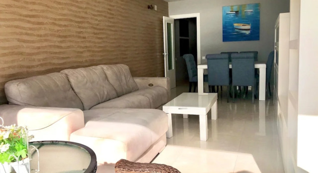 Levante Seafront Beach Apartment, Забронировать Апартаменты/квартира Бенидорм Коста-Бланка, рядом с Church of San Jaime and Santa Ana