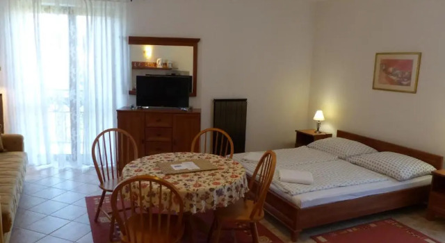 Студия Toscana Lakeside Apartments I - II