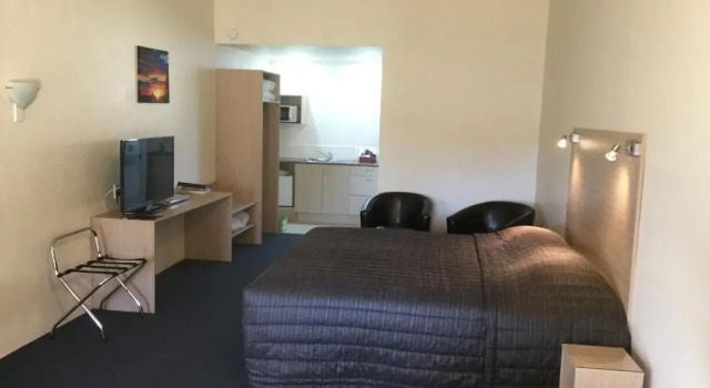 Captains Quarters Motor Inn