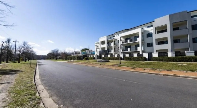 Century 23 Griffith, Prenota Hotel Tuggeranong New South Wales