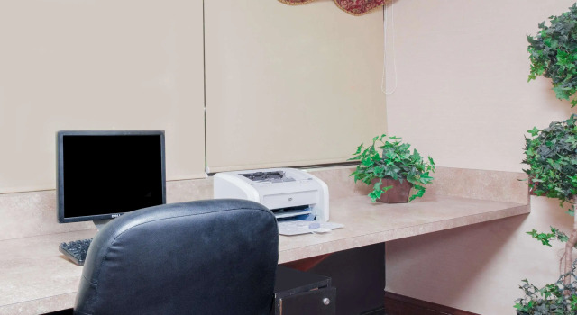 Ramada Hotel & Conference Center by Wyndham Edgewood, Rezervovat Hotel Edgewood Maryland