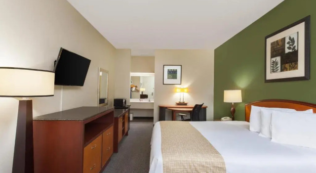 Номер Standard Quality Inn Port Wentworth Savannah North