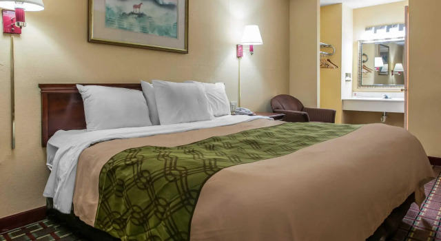 Двухместный номер Standard Econo Lodge Lexington Southeast
