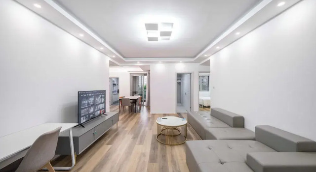 Tyms Elegant 4BR 2BA APT Changning, Varaa Bed and Breakfast Changning 