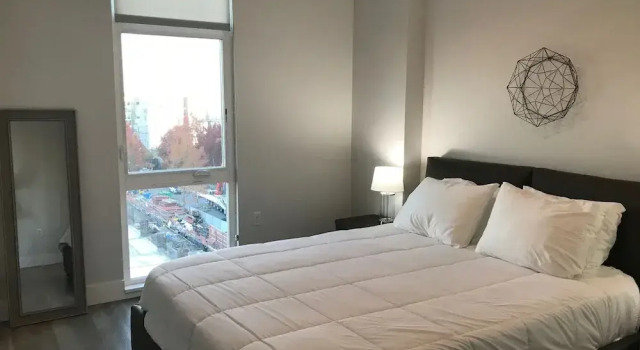 Апартаменты Business c 1 комнатой с видом на город Domicile Suites at Mark on 8th