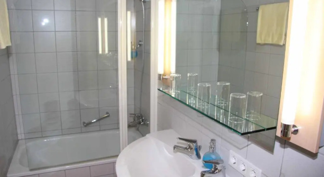 Номер Standard Hotel Nürnberger Trichter
