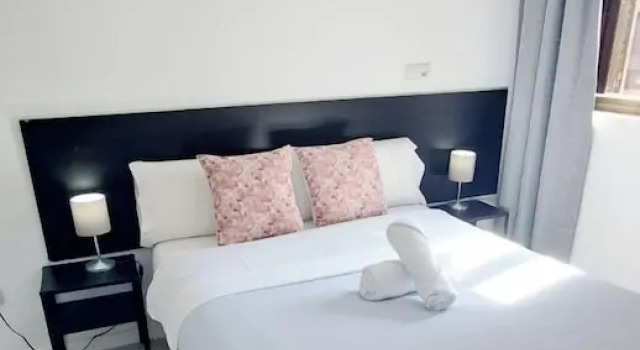 Двухместный номер Comfort AYZ Sierra de Meira - Auto check-in property