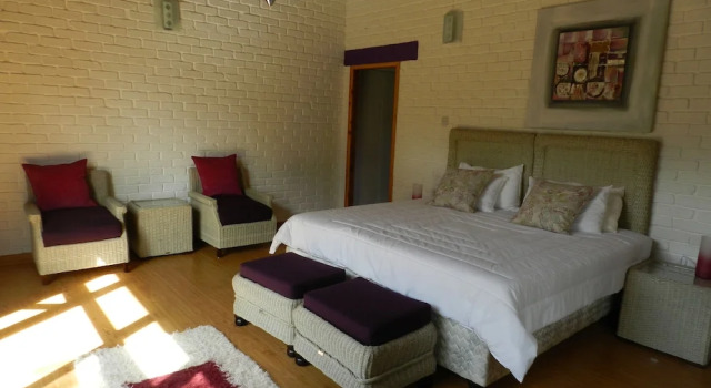 Kutandara Lodges