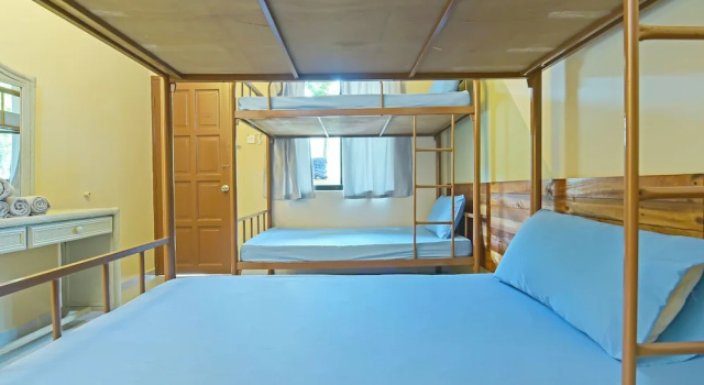 Кровать в общем номере (женский номер) Capital O 90665 Countryview Recreation Park & Resort