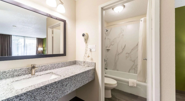Люкс Quality Inn & Suites Vandalia near I-70 and Hwy 51