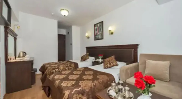 Номер Standard с красивым видом из окна Kuran Hotel International