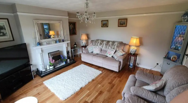 Meadow View B&B, Забронировать Отель «постель и завтрак» Отели Графства Антрим с парковкой, Парковка