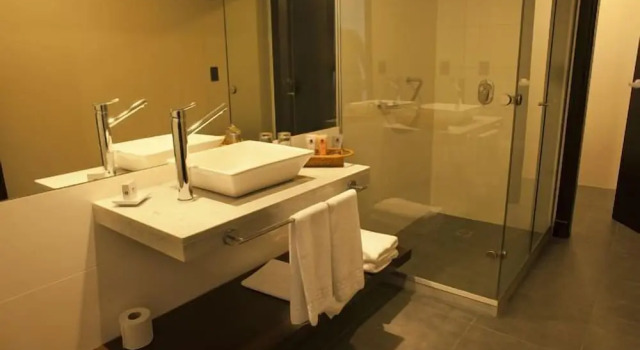 Полулюкс Colonia West Hotel - All Inclusive