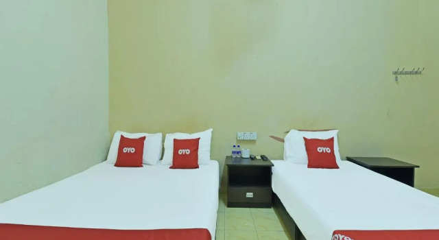 Номер Deluxe OYO 90706 Empire Inn 2