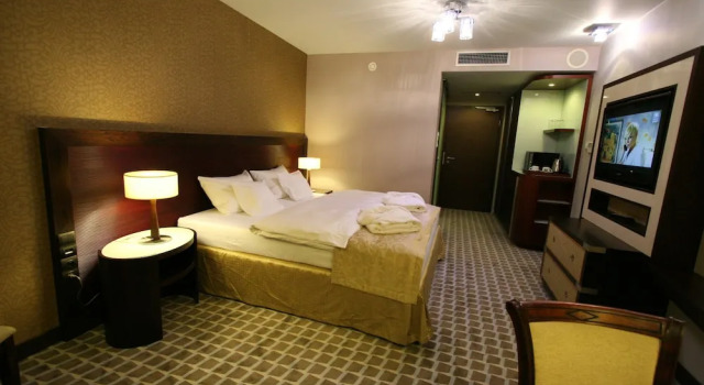 Apartament 214 w Marine Hotel
