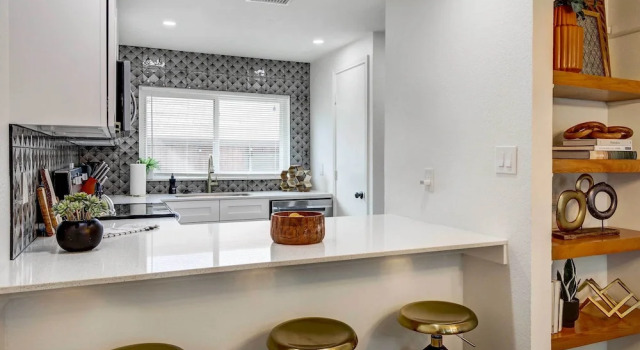 Апартаменты Stylish Allen Home near Watters Creek Village