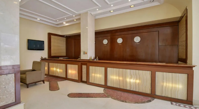 OYO 10706 Hotel Siddhartha