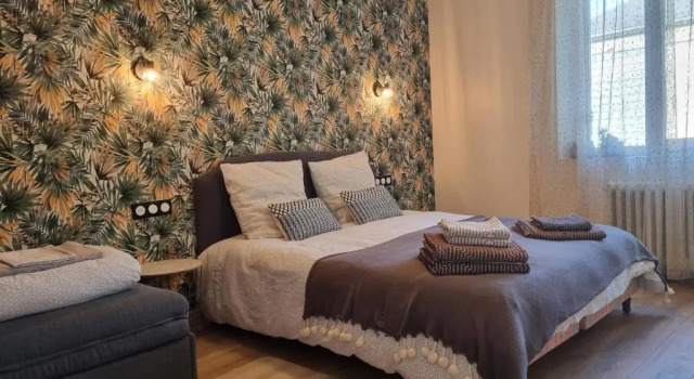 Апартаменты Appartement à la campagne avec piscine