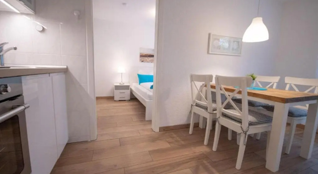 Haus-Dallacker-Fewo-Nr-1, Забронировать Отель Отели Куксхафен 3 звезды, рядом с Музей кораблей в Дунене, 3*