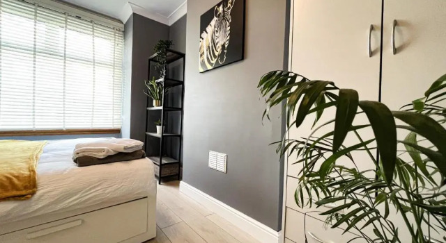***3 bedroom Home away from Home with BBQ grill***
