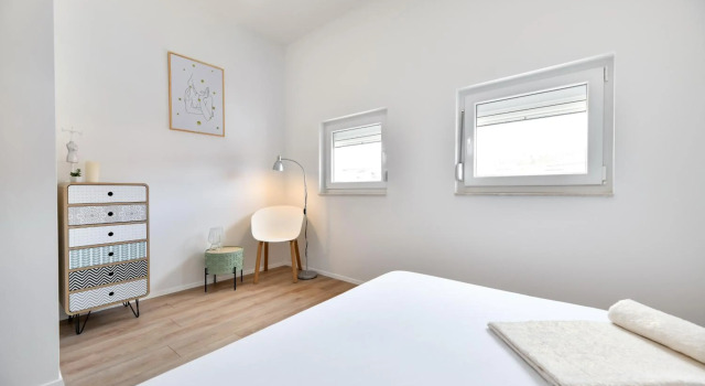 Modern holiday apartment "Libra" with swimming pool