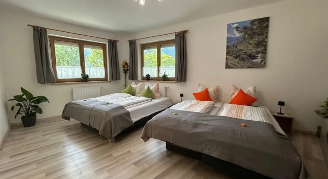Chalet in Zillertal Near Ski Slopes, Забронировать Шале Отели Тироля 3 звезды, 3*