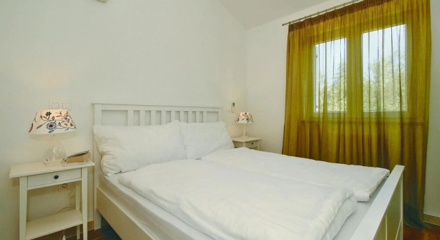 Nice Home in Vranici With Wifi and 2 Bedrooms