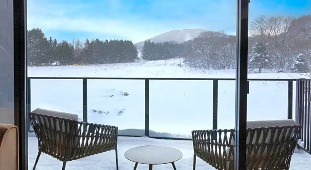 Четырёхместный номер Classic с видом на горы ANA InterContinental Appi Kogen Resort by IHG