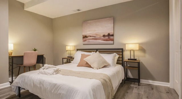Коттедж Newly renovated 4BR CozySuites