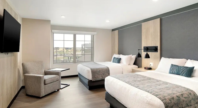 Четырёхместный номер Standard ClubHouse Hotel & Suites Rapid City