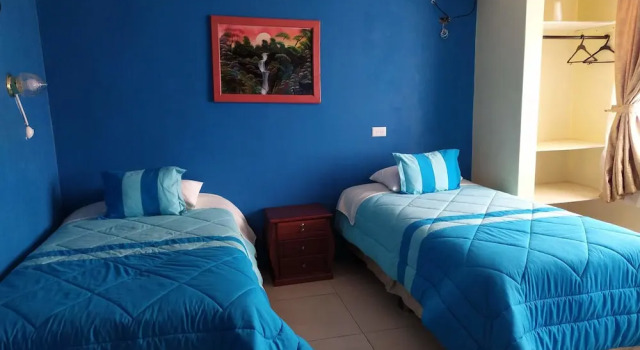 Двухместный номер Economy Hostal y Complejo Turístico La Rueda