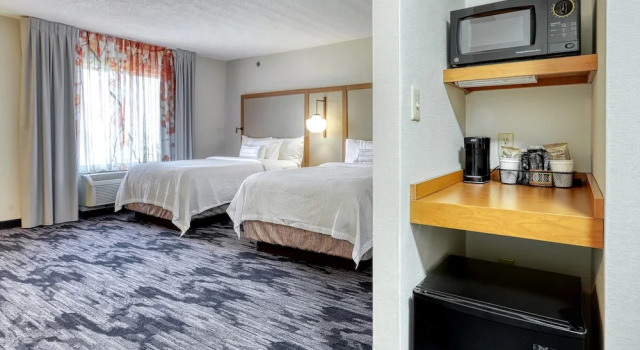 Четырёхместная студия Executive Fairfield Inn & Suites Woodbridge