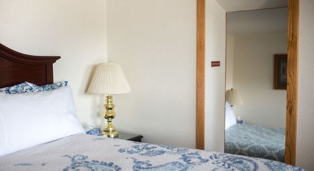 Cozy Mountain Motel, Book Motel Austin Greater Austin