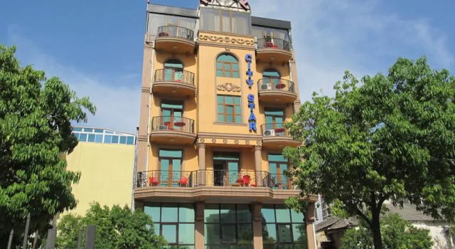 City Star Hotel