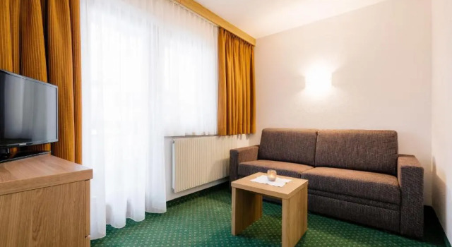 Полулюкс Hotel Regina