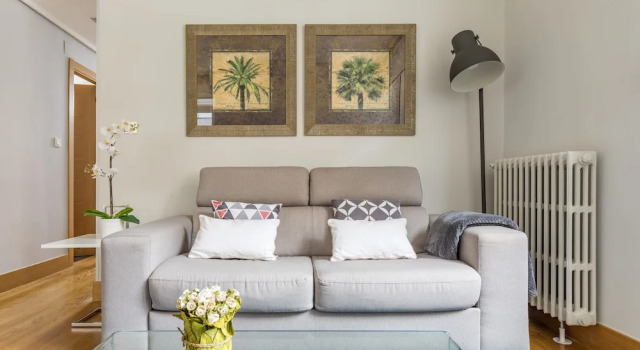 Art Gallery by Forever Rentals, Забронировать Отель Отели Бильбао 3 звезды, рядом с Дом культуры Barrainkua, 3*