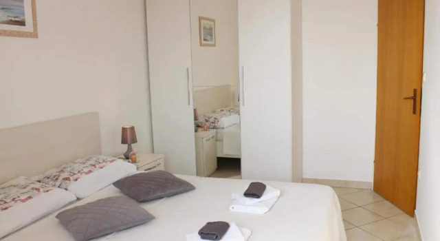 Апартаменты c 1 комнатой с видом на море Apartments Lovro